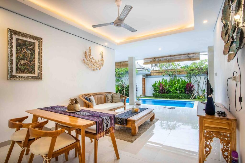 Bens Mertanadi Two-bedroom With Private Pool Kuta